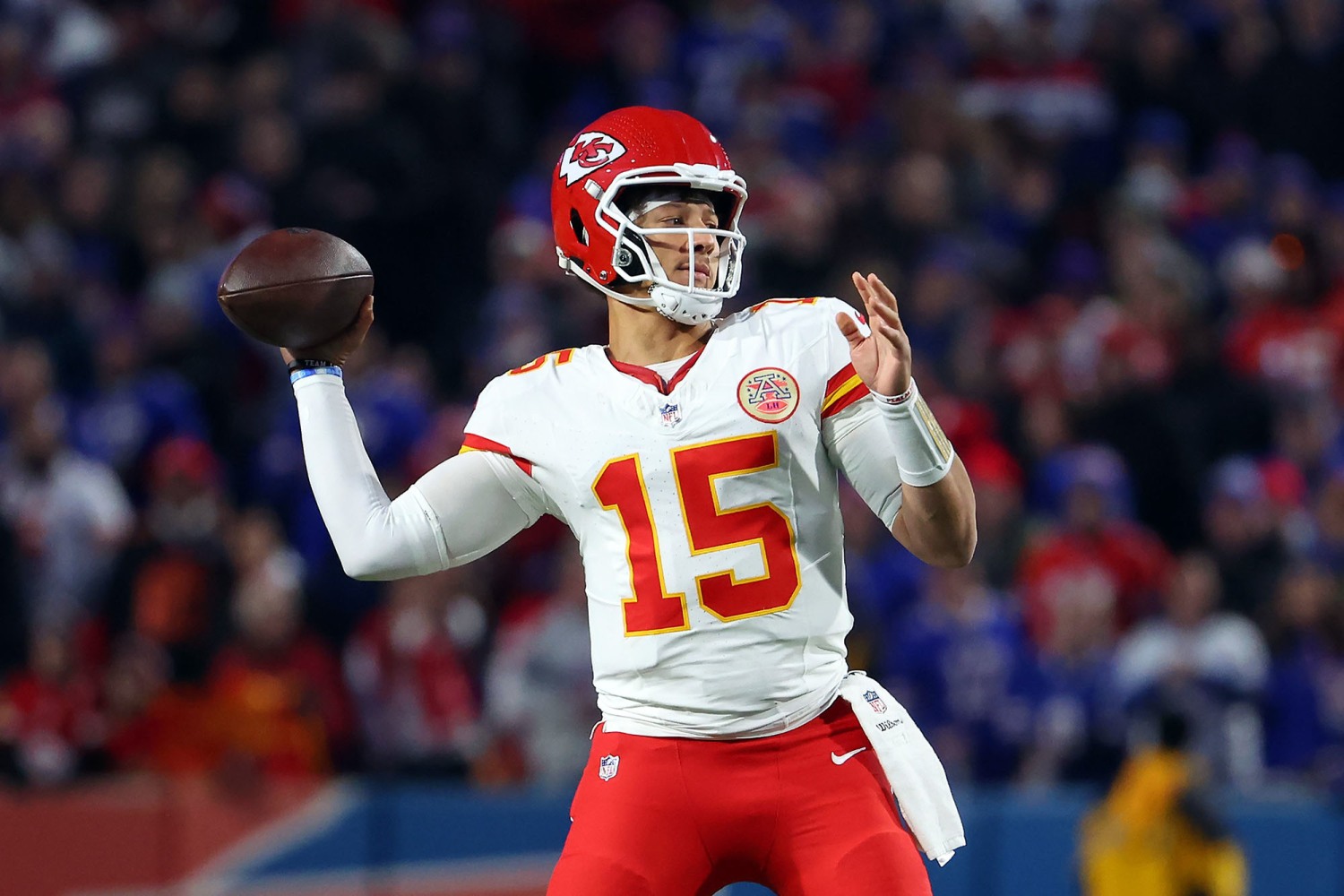 NFL star Patrick Mahomes fined more than $14,000  for 'violent gesture'  during Buffalo Bills game