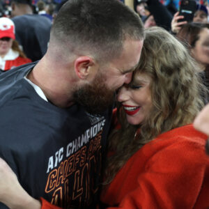 David Letterman Tells Taylor Swift, Travis Kelce Haters to 'Shut Up!'