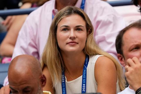 Jannik Sinner-Anna Kalinskaya, crise en cours. Au-delà des confirmations des journalistes russes, un indice social émerge également… - Torino Cronaca - Actualités de Turin et du Piémont