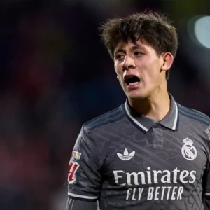 Tin chuyển nhượng trưa 22/6:Arda Guler đồng ý tới Manchester United; Rasmus Hojlund chốt rời Man Utd
